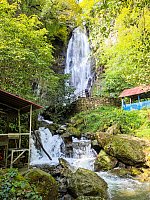 Водопад Махунцети фото